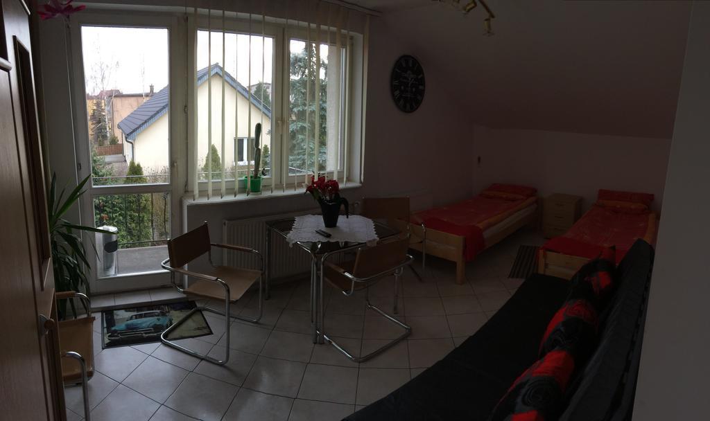 Max Apartment Zukowo Luaran gambar